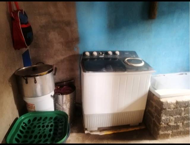 2 BEDROOM HOUSE FOR SALE IN ORANGE FARM